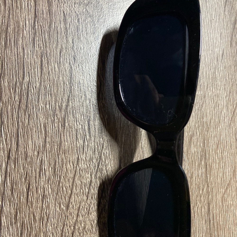super cute and trendy sunglasses